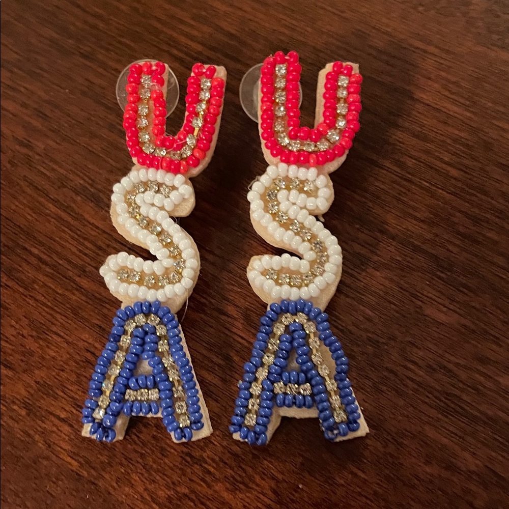 USA Beaded Earrings in Red, White, and Blue